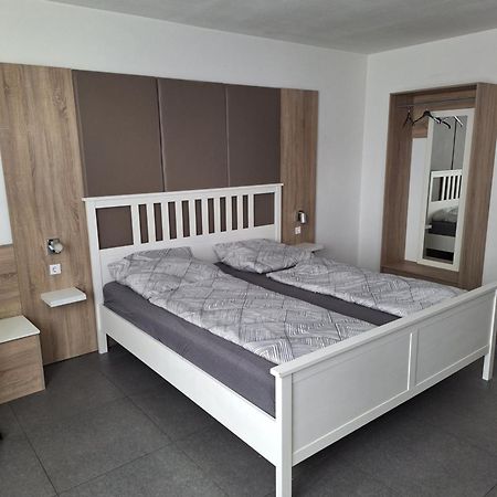 Modern Hoteliving Gießen מראה חיצוני תמונה